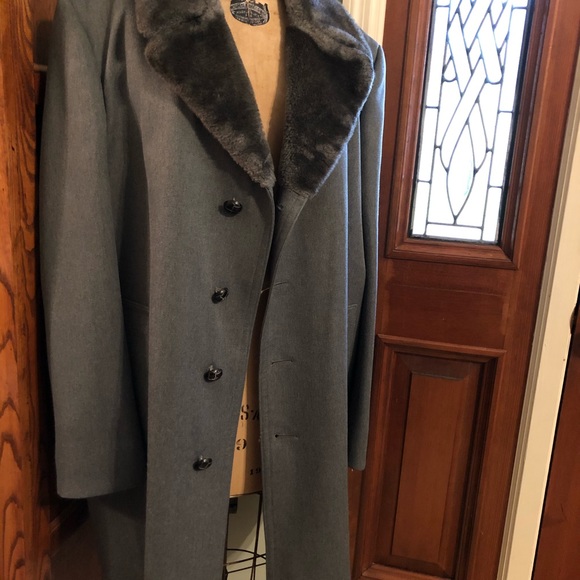 Vintage London Fog long coat with faux fur lining